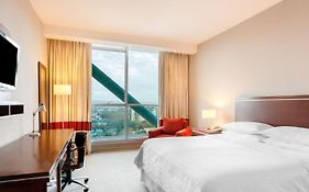 Four Points By Sheraton Los Angeles